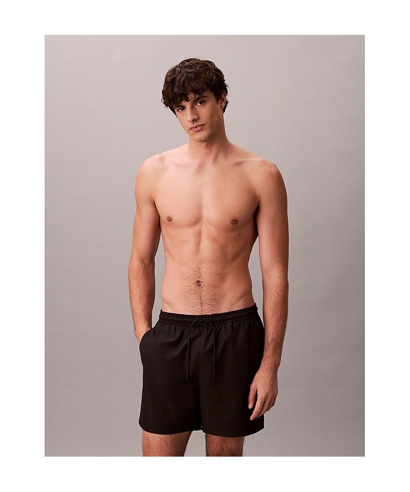 Pantaloncini da bagno con cordoncino medio - CK Monogram - Calvin Klein